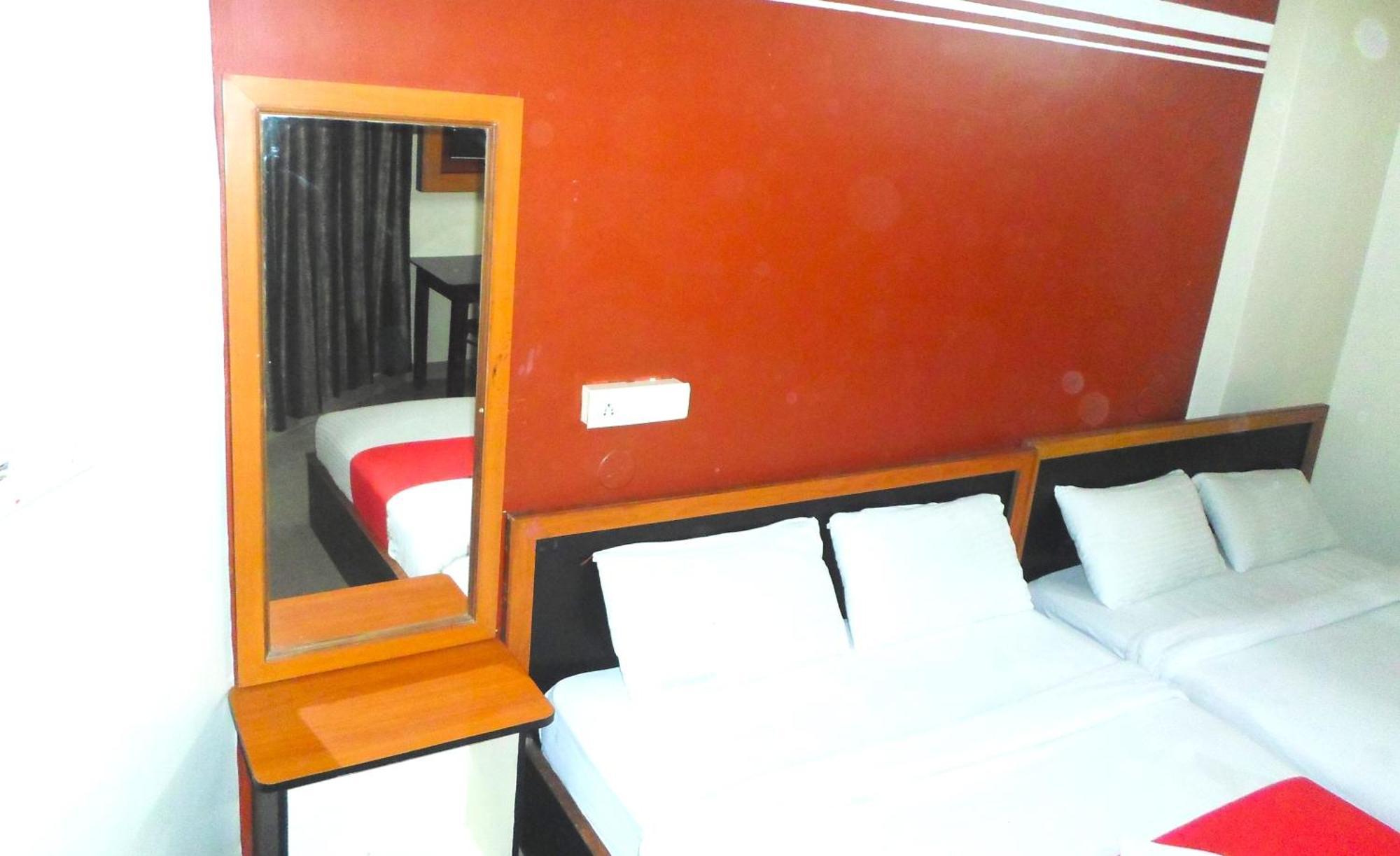 King Residency Hotell Bangalore Exteriör bild
